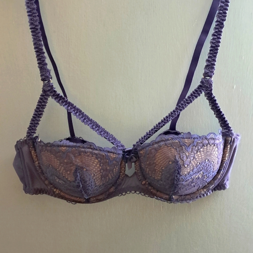 Lace Underwire Bra in Purple